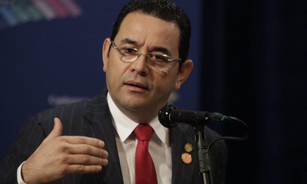 The US embassy created phony corruption charges against Jimmy Morales and warned the Trump administration against dealing with the Guatemalan president. (The presidency of El Salvador)