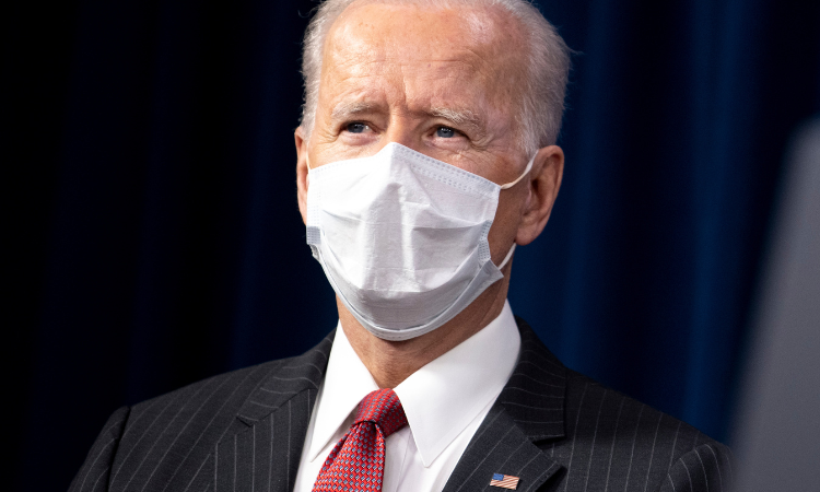 Joe Biden profana el legado de George Washington. Biden es la cara de un régimen que intenta destruir la República.