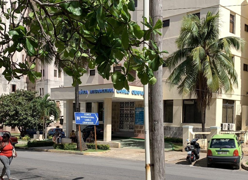 Camilo-Cienfuegos-Clinic-e1667239160161